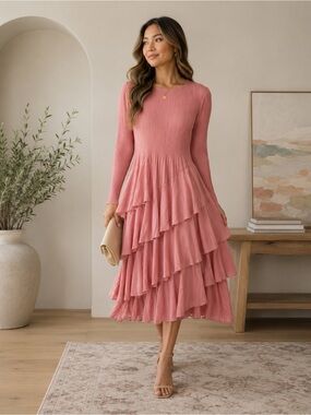 K&K Anastasia Dress in Peach